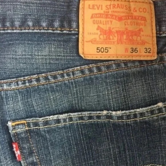 Levi's 505 Regular Fit Jeans Medium Wash Men Size W36 L32 - Picture 5 of 8